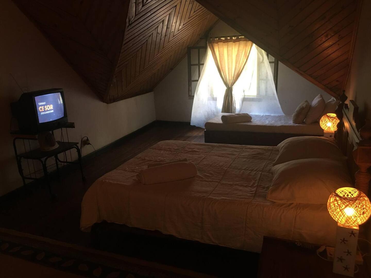 Le Fumoir Guest House Chambre Double Antananarivo Eksteriør bilde