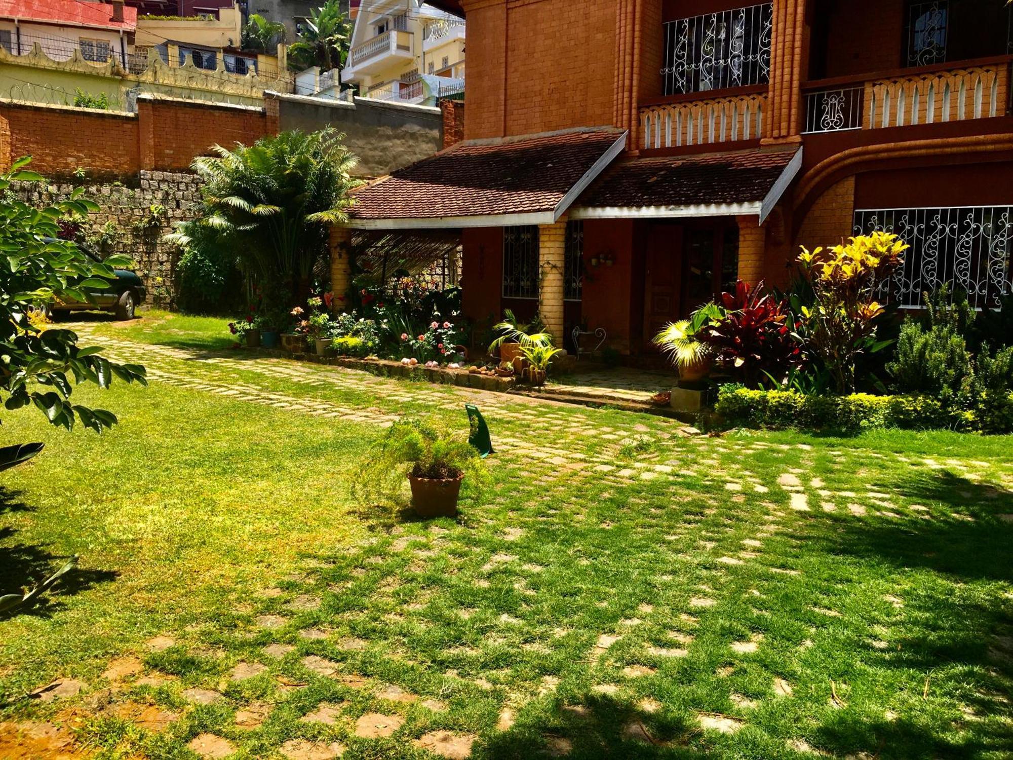 Le Fumoir Guest House Chambre Double Antananarivo Eksteriør bilde